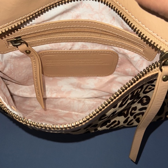 12th Street by Cynthia Vincent clutch bag - Picture 6 of 6